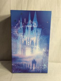 Collector Disney Vinylmation Cinderella The Clock Strikes Twelve 9"Figure 7"w By 11" T Box