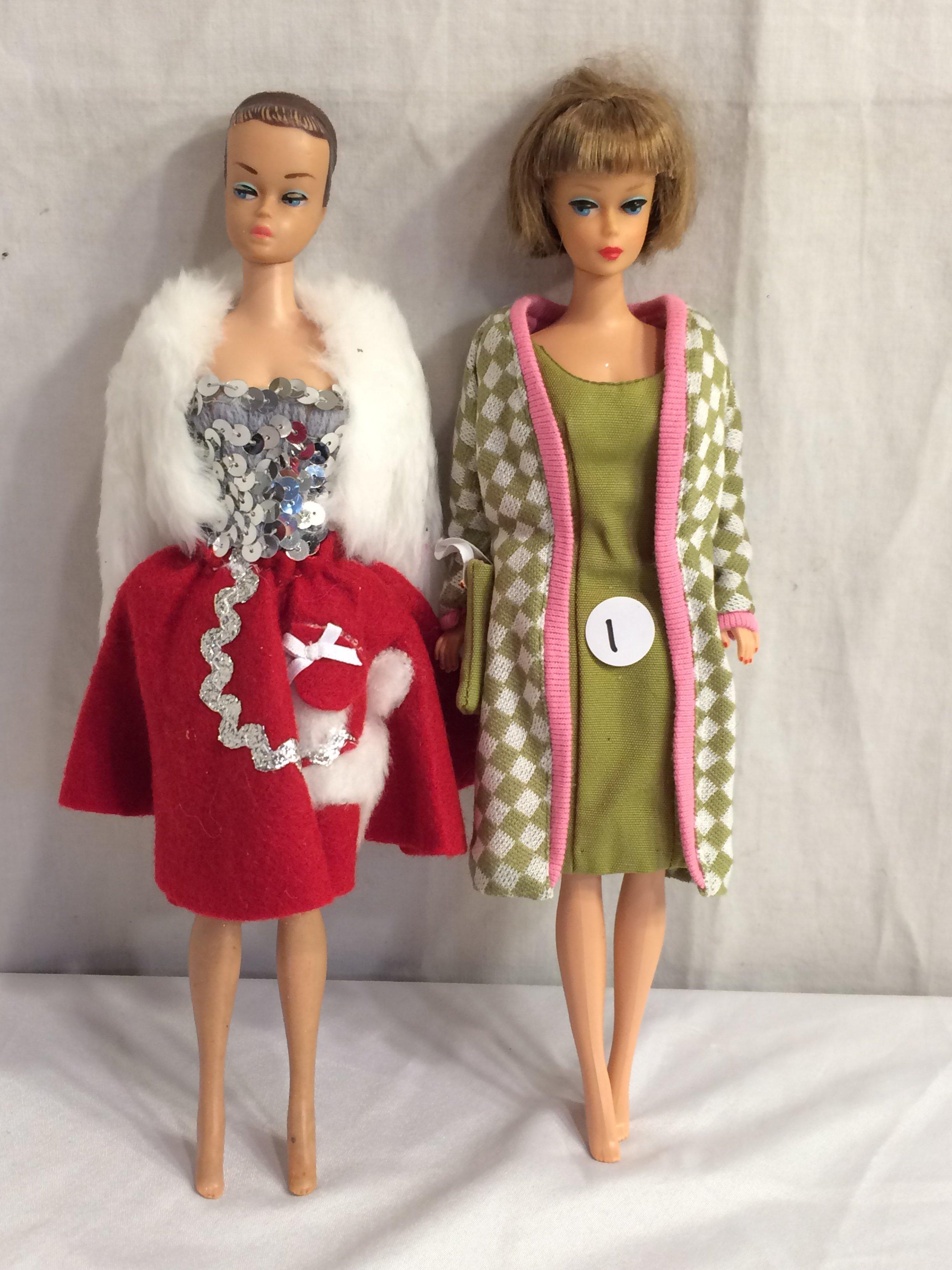 Lot of 2 Pieces Collector Vintage 1960's Barbie Dolls Very Good Condition With Outfits