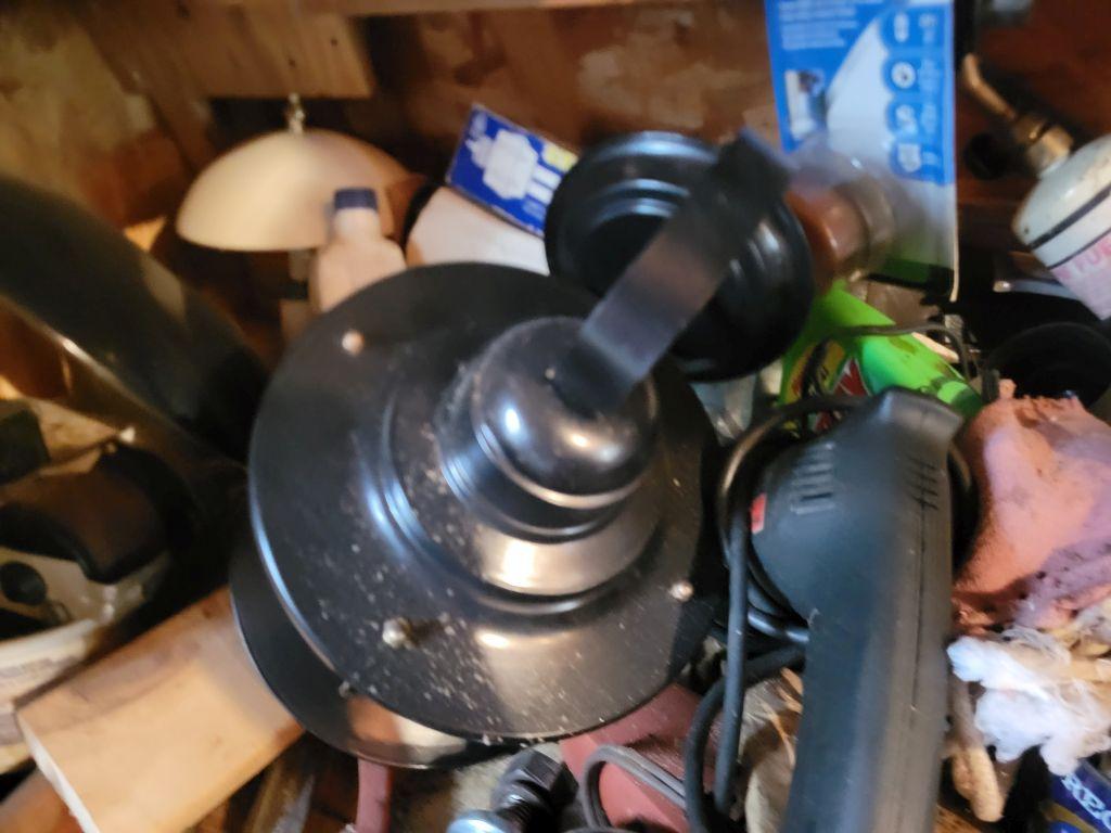 MISC. TOOL TABLE GRINDER (EVERYTHING ON THE WORKBENCH)