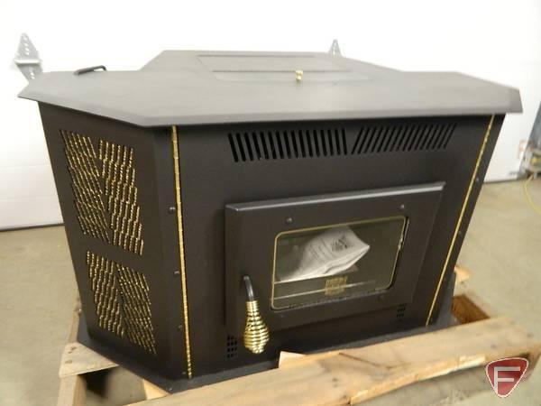 Amaizablaze Iroquis fireplace insert/freestanding model 4100 multi fuel stove NEW in box