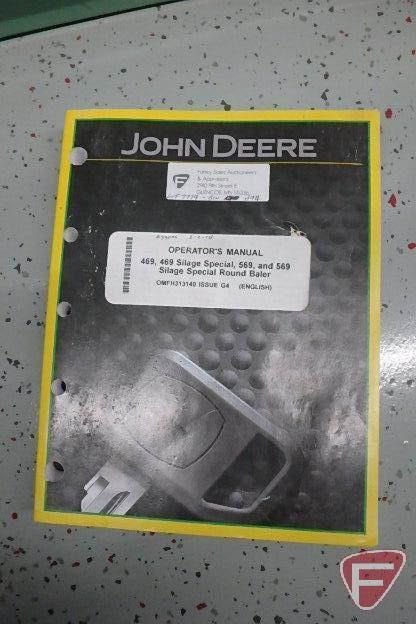 John Deere 469 silage special round baler, 2201 bales