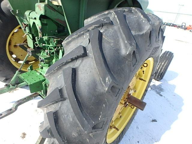 1968 John Deere 4020 diesel tractor, open station, new rubber and rims sn: 174225