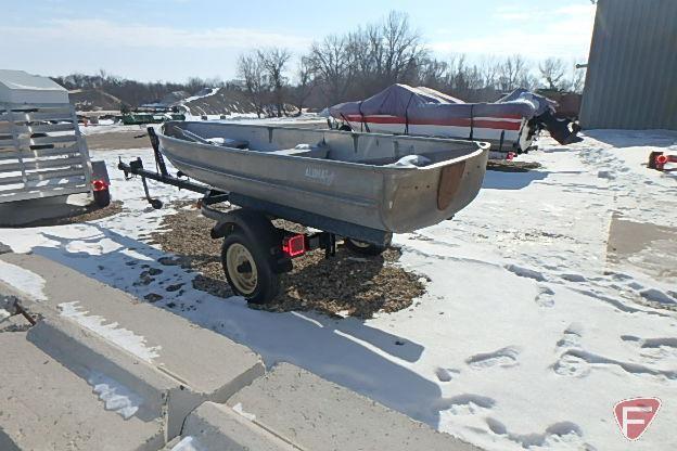 1965 AlumaCraft rowboat, NOT sold with trailer (lot #717)