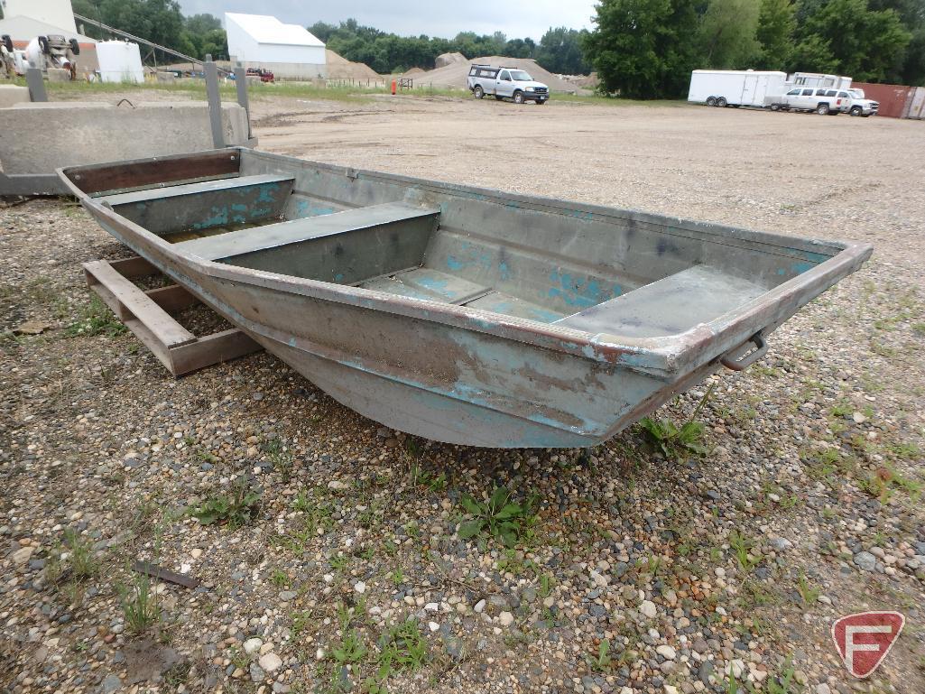 12 ft. Duck boat, aluminum rowing shell