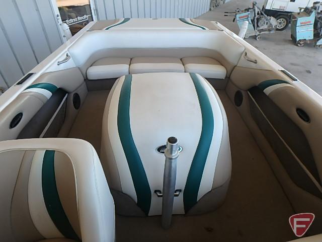 2000 Malibu Sunsetter LXI 21'8" boat Hull id: mb2b1728b000, 1998 Dorsey Trl VIN: 4tbbc2118wk000593