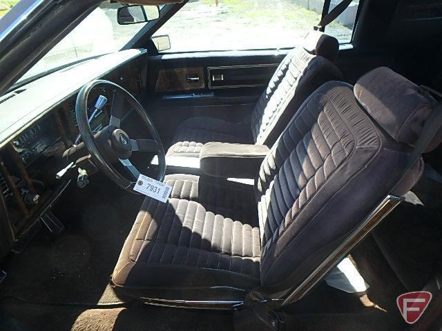 1983 Buick Riviera Passenger Car, VIN # 1g4az57y5de429061