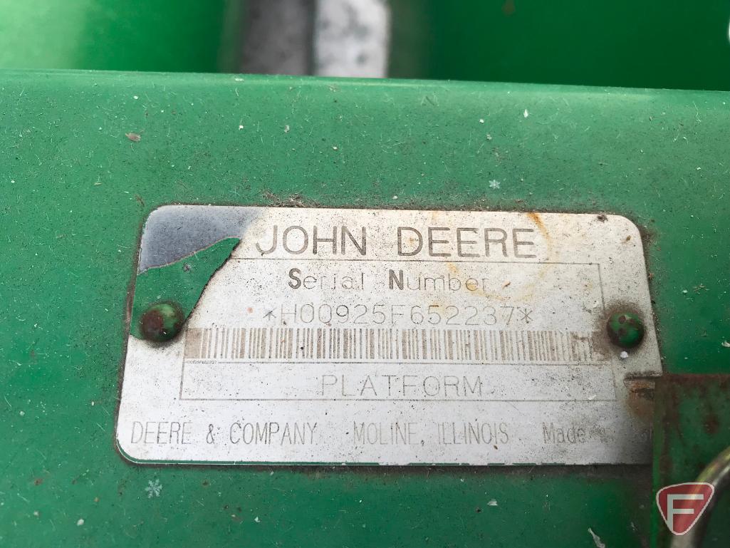 John Deere 925 25' flex bean platform, sn H00925F652237