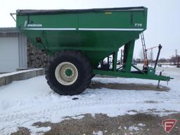 Parker 739 grain cart with tank extension and roll tarp, 30.5L-32 rubber, approx. 750 bushels