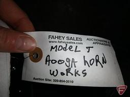 Model T "Aooga" horn