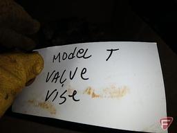 Model T valve vise