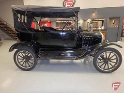 1917 Ford Model T Touring 2 door car, VIN: 3223028, cloth seats