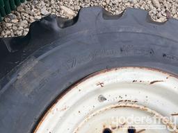 17.5-25 Tire Yokohama Y-103, 10 Lug Steel Wheel