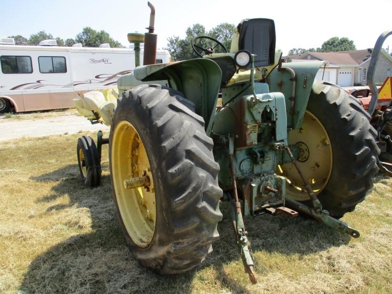 JOHN DEERE 4020 WHEEL TRACTOR, 4,218 hrs showing,  3 POINT, PTO, REMOTE, RE