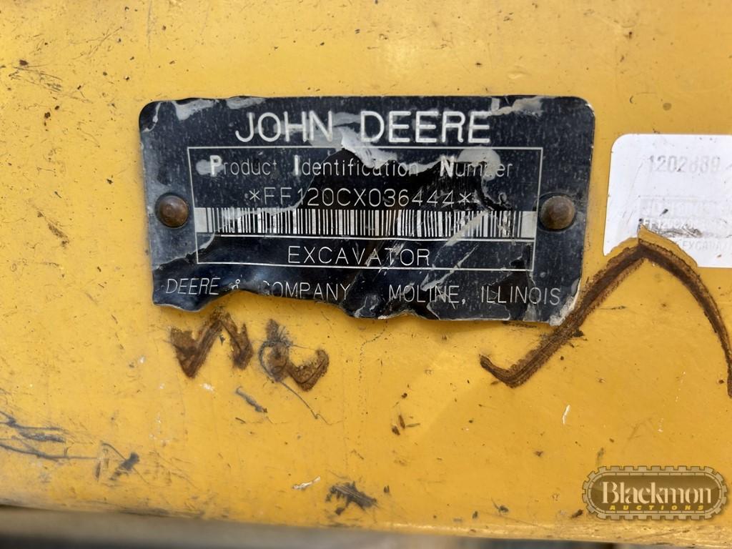 JOHN DEERE (RCE) MODEL 120C EXCAVATOR, HOURS ON METER - 6902  GROSS WEIGHT