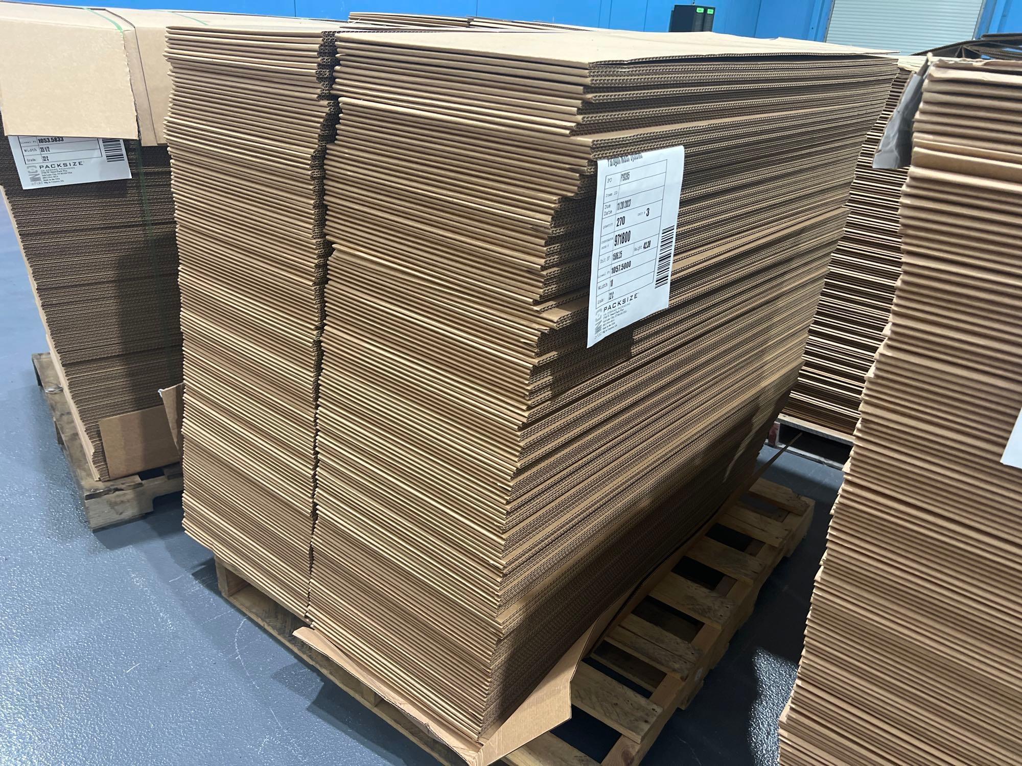 QTY 3) FULL PALLETS & QTY 1) 3/4 FULL PALLET OF 18€� "Z FOLD" BOXES, APPROX. 270 BOXES PER FULL P...