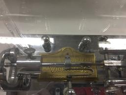 Cool Vibroplex No. 376588 Telegraph Key in Lucite Case