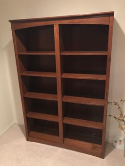 Oak Bookshelf With Adjustable Shelves