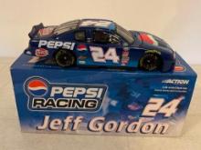 Jeff Gordon #24 2000 Monte Carlo with Box