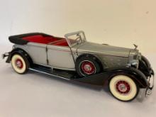 Franklin Mint 1939 Packard Die Cast Car