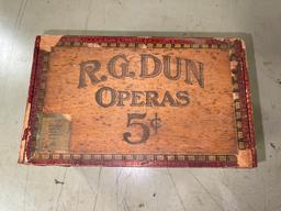Vintage Operas Cigar Box