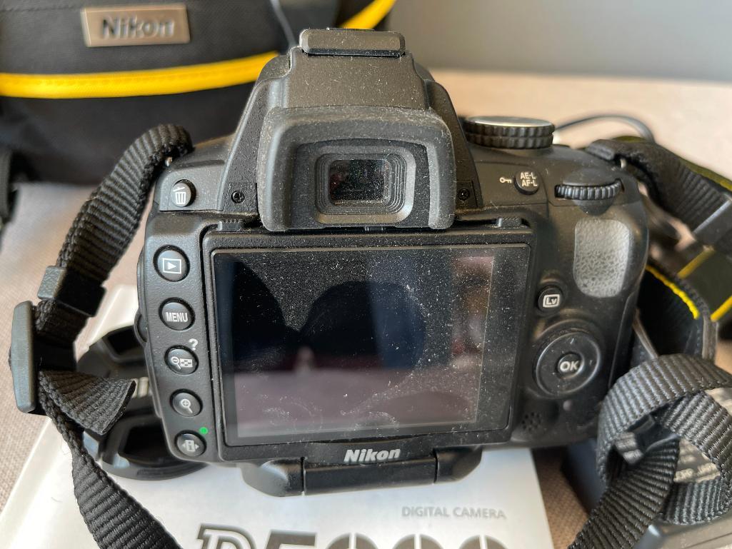 Nikon D5000 Digital Camera
