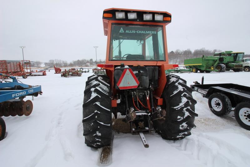 Allis Chalmers 6060 Tractor