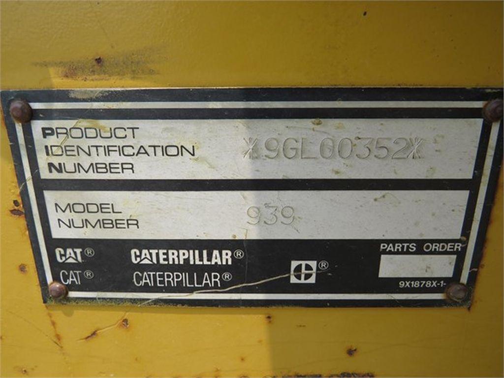 1995 CATERPILLAR 939