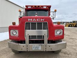 1992 MACK RB688S