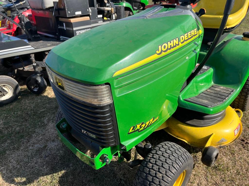 John Deere LX277 AWS Lawn Tractor