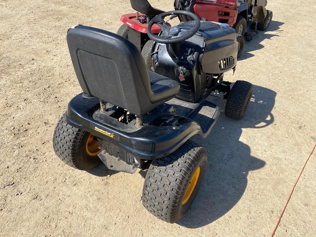 MasterCut Lawn Tractor