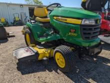 John Deere X500 Lawn Tractor