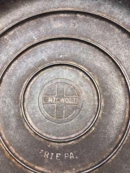 Cast iron GRISWOLD #8 Dutch Oven lid