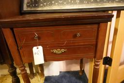 SEWING MACHINE TABLE WITH DAMAGE
