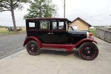 #2703 1925 CHEVY SEDAN MOSTLY ALL ORIGINAL HAS BEEN PAINTED 4 CYL MANUAL 21