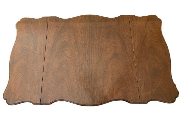 Mahogany Chinese Chippendale Serpentine Drop Leaf