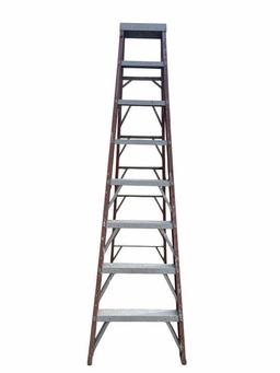 8 Ft. Aluminum Ladder