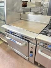 Imperial 36” Gas Griddle w/Convection Oven Below