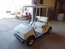 YAMAHA Golf Cart, s/n 10115, 36 volt batteries. In good condition.