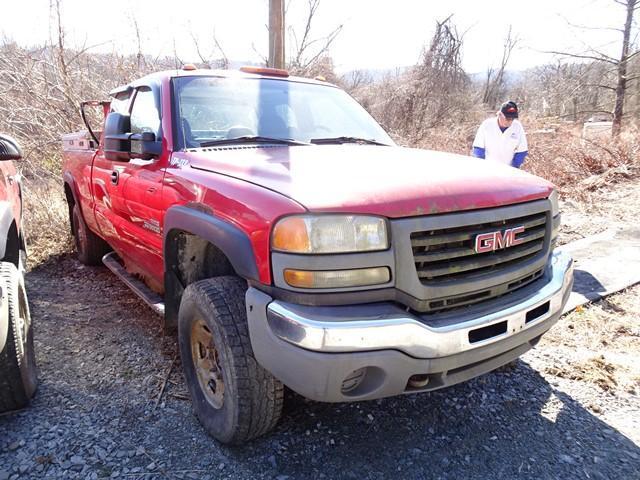 2006 GMC Model 3500, 4x4 Extended Cab Pickup Truck, VIN# 1GTHK39D76E191478, powered by Duramax 6.6L