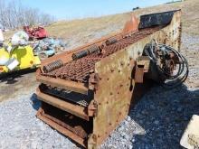 HEWITT ROBINS 5' x 14' Style MS9 Triple Deck Hydraulic Vibrating Incline Screen, s/n VT8943. In good