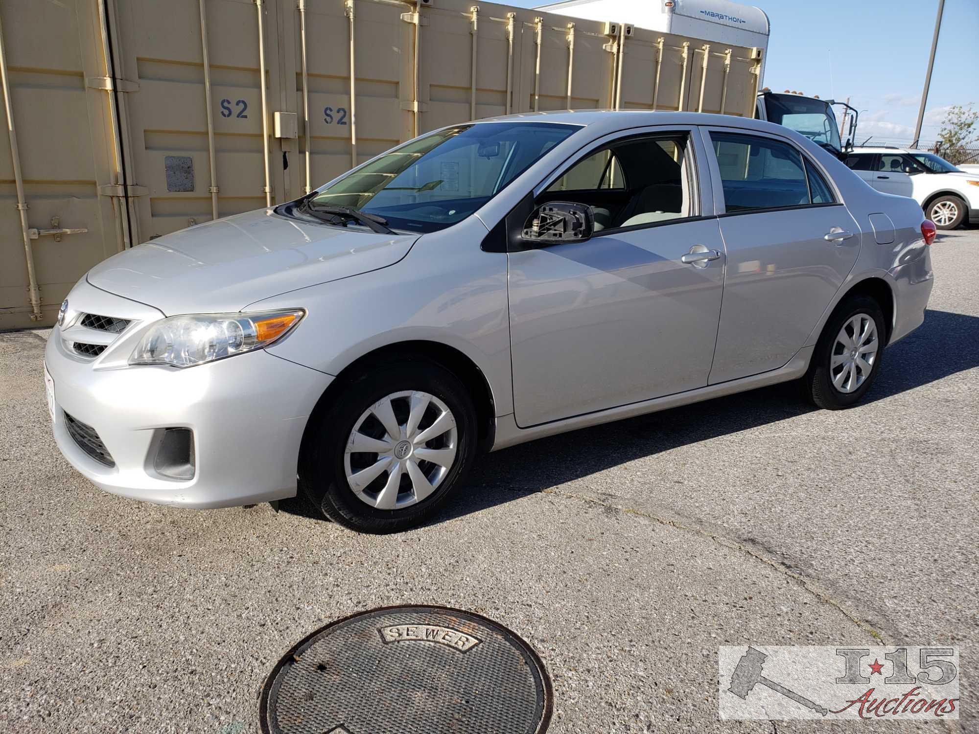 2012 Toyota Corolla LE Silver with Current Smog, ONLY 21,XXX MILES!!