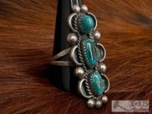 Native American Sterling Ring with 3 Turquoise Stones, 12.24g