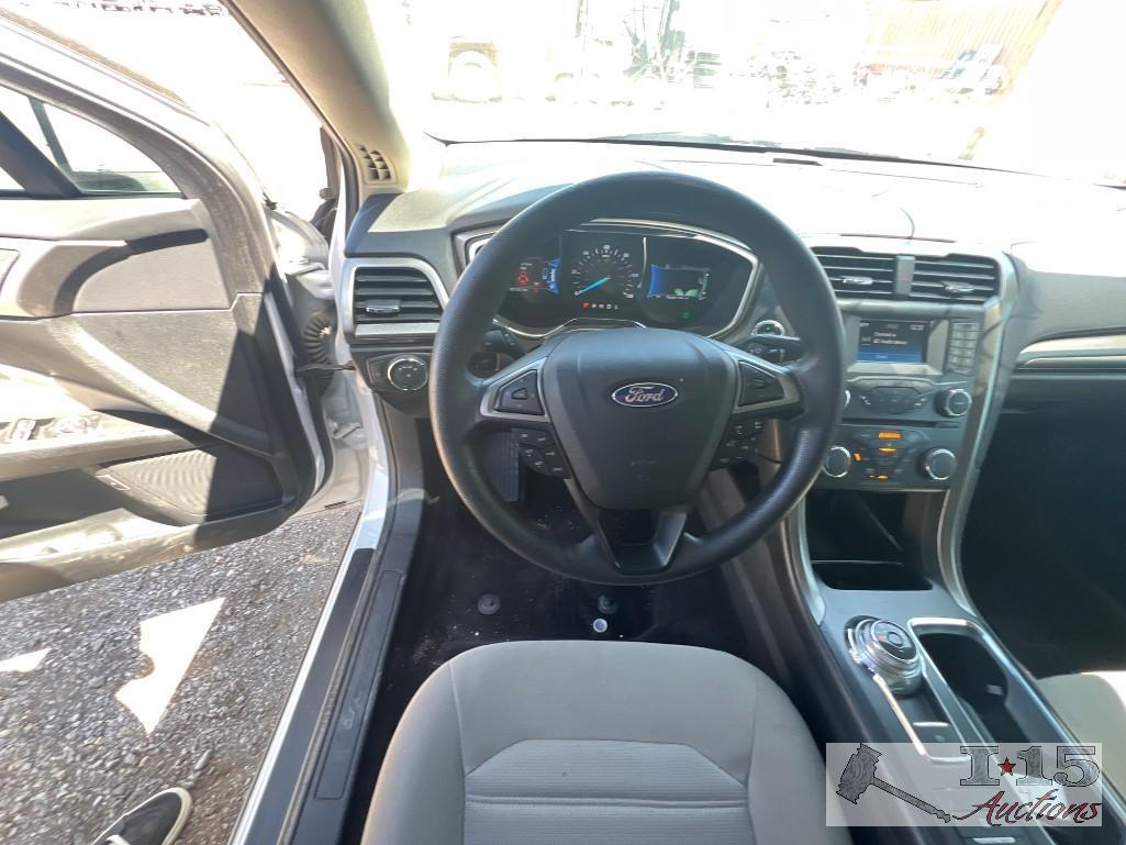 2017 Ford Fusion Hybrid Passenger Car
