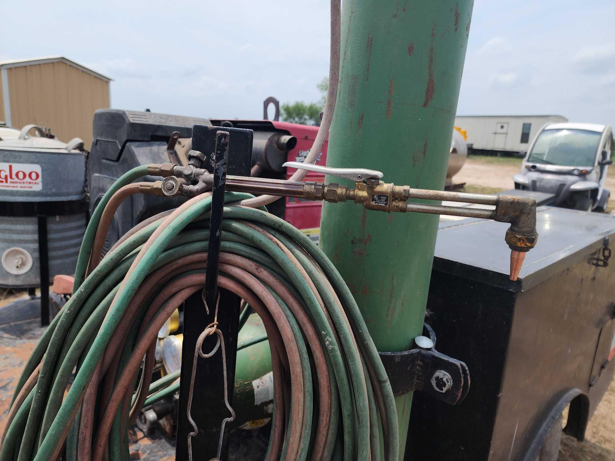 Lincoln Electric Ranger Welder on Tongue Pull Single-Axel Trailer