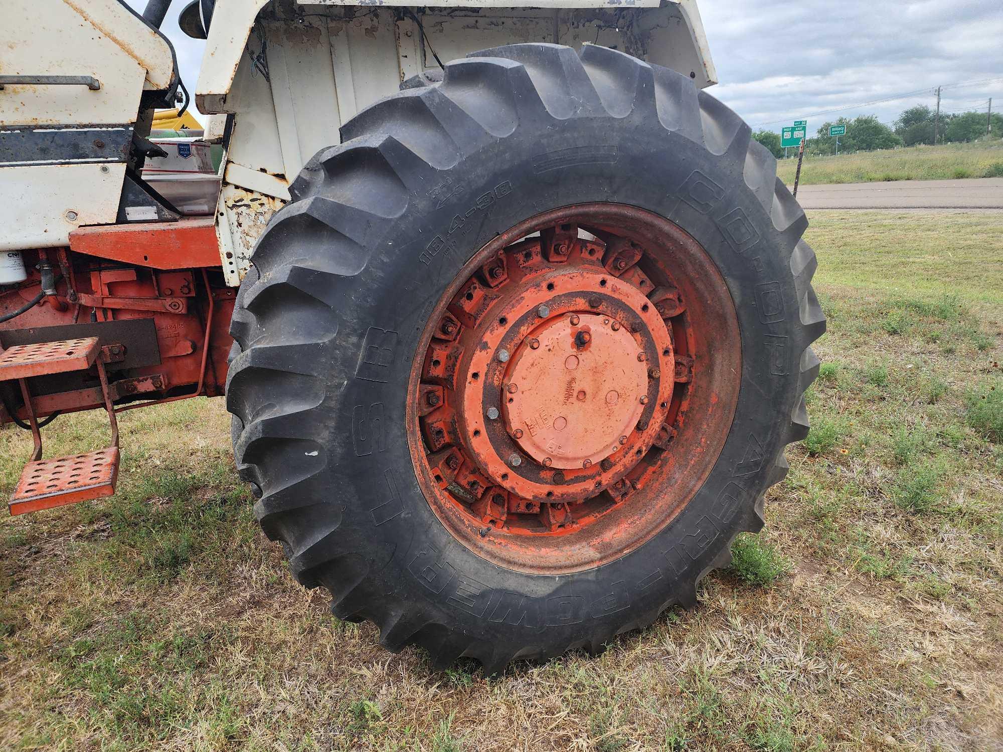 1974 Case Agri King 1175 Tractor w/(2) Tractor Tires 18.4-38 on 16" Rims, 15-38