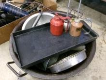 OIL CANISTERS AND PANS