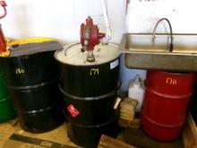 OIL DRUM AND PUMP
