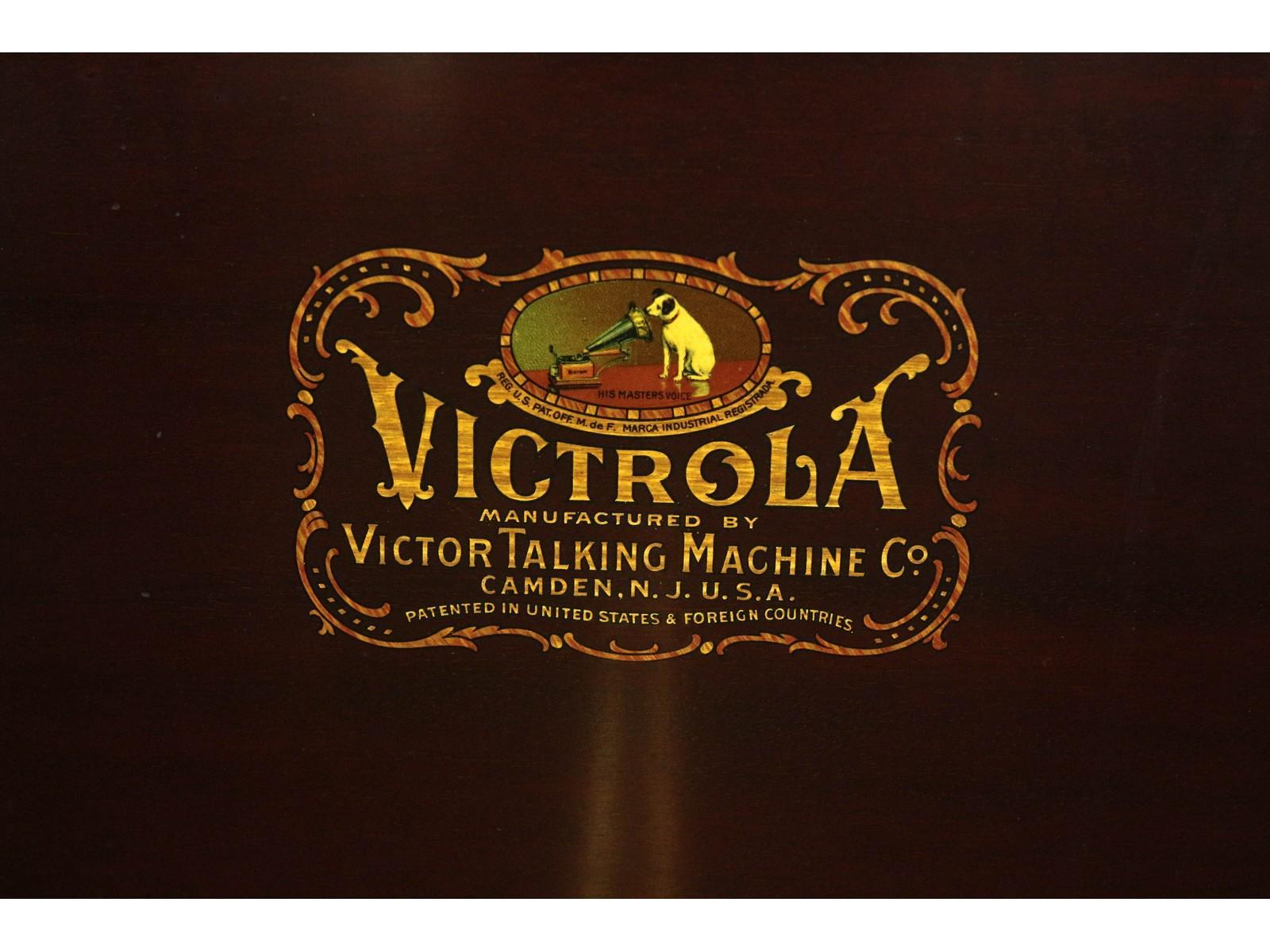 Victor Victrola XVI Phonograph Mahogany