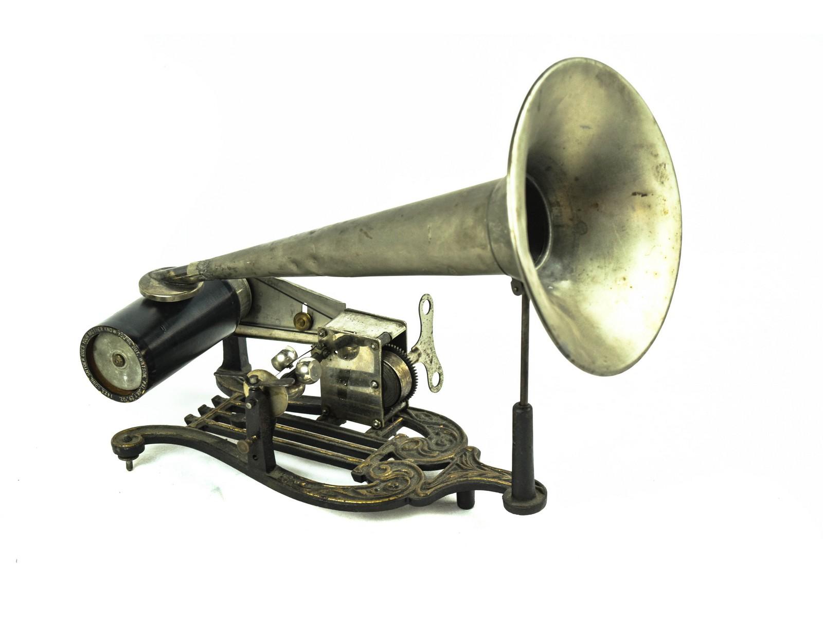 Puck Cylinder Phonograph with Horn & Reproducer
