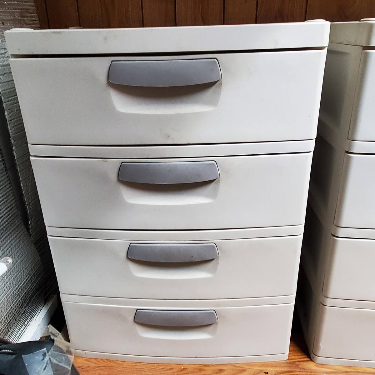 Sterilite Plastic 4 Drawer Storage Cabinet and contents